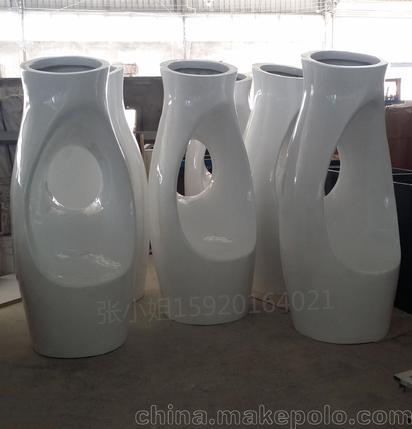 室內養(yǎng)花盆里能放藥