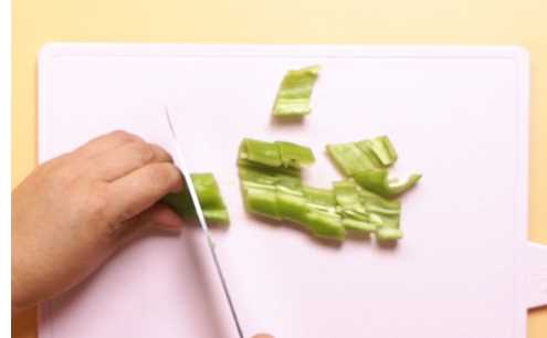 田雞怎么炒才不會老,炒田雞怎么做好吃圖4