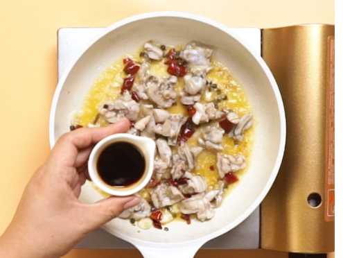 田雞怎么炒才不會老,炒田雞怎么做好吃圖8