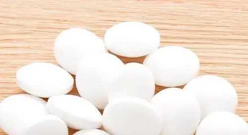 樟腦球能驅趕蟑螂么,樟腦球能驅趕蟑螂嗎圖5