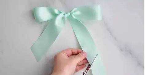 如何系蝴蝶結,蝴蝶結怎么系視頻慢動作圖15