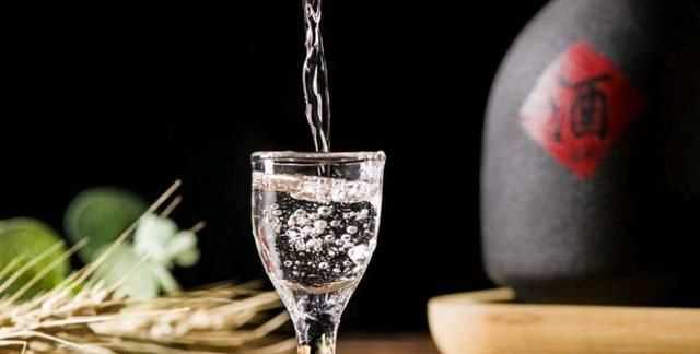 茶七飯八酒滿是什么意思