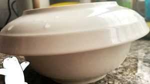 :兩個(gè)碗疊放在一起，竟卡住無法分離，怎么辦呢