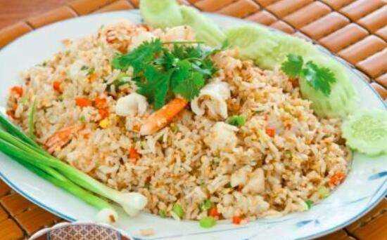 米飯?jiān)趺闯春贸?炒米飯?jiān)趺闯春贸杂趾?jiǎn)單圖6