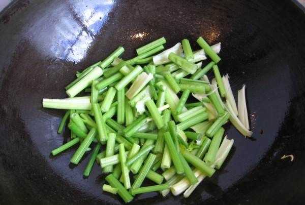 西芹炒多久才算熟,西芹煮多長時間能熟圖20