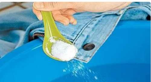 新買(mǎi)的牛仔褲怎樣固色,黑色牛仔褲第一次洗怎么固色圖10