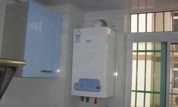 天然氣壁掛爐結(jié)冰怎么辦,壁掛爐在水壓不夠的情況下凍住了怎么辦沒法啟動(dòng)圖4