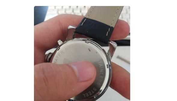 手表怎么換電池，4個鍵的電子手表怎么換電池？圖2