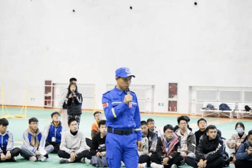 安全知識和應急技能作文