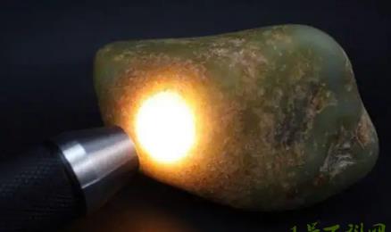 翡翠真假鑒定方法