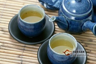 一句關于普洱茶的詩句