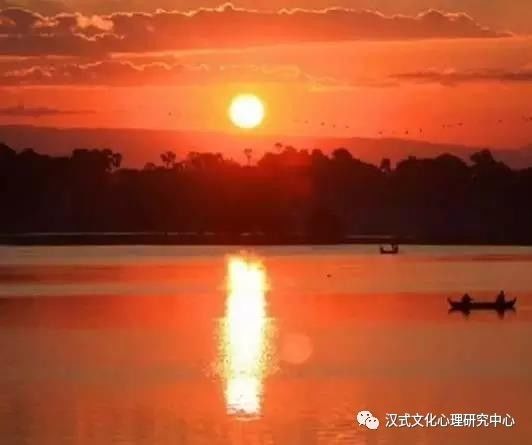 關于家鄉(xiāng)夕陽詩句