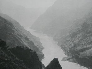 關(guān)于巧渡金沙江的詩句