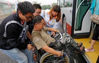 樂(lè)于助人的名言10句,樂(lè)于助人的諺語(yǔ)和名言,樂(lè)于助人的名言名句有哪些