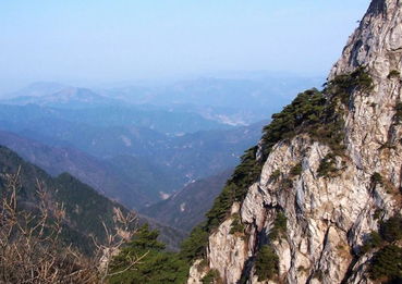 關(guān)于天目山的詩句