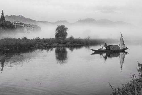 關(guān)于求人辦事的詩句