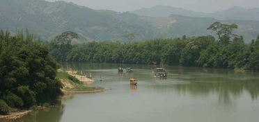 游香溪堡作文開頭