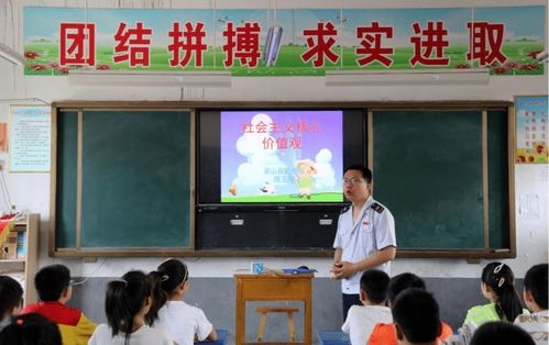 進入新校園600字作文