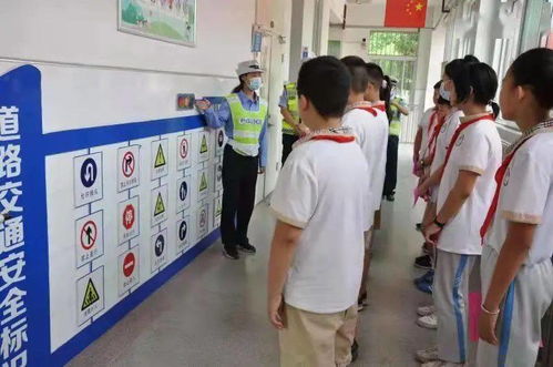 進入新校園作文600字初中,走進新校園作文600字(剛升初一),走進新校園作文600字初一