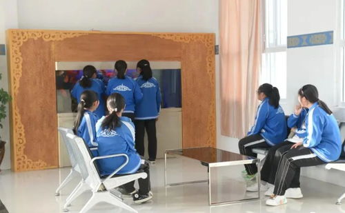 作文,豐富多彩,校園生活