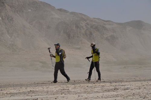 徒步行軍注意事項(xiàng)及預(yù)防措施,部隊(duì)徒步行軍注意事項(xiàng),夜間徒步行軍注意事項(xiàng)