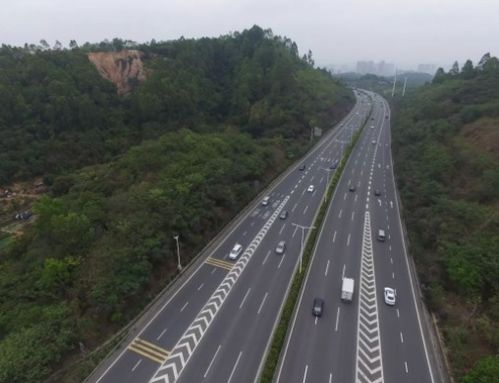 新手跑長(zhǎng)途走國(guó)道注意事項(xiàng),新手走國(guó)道注意事項(xiàng),新手開車走國(guó)道注意事項(xiàng)