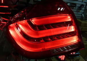 汽車尾燈拉絲注意事項