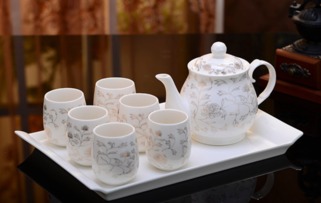 新陶瓷茶具第一次使用注意事項(xiàng),陶瓷鍋初次使用注意事項(xiàng),陶瓷砂鍋使用注意事項(xiàng)