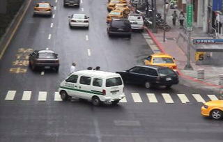 會車超車注意事項