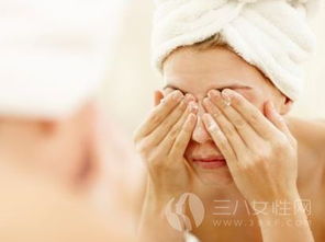 小蘇打洗臉注意事項(xiàng)