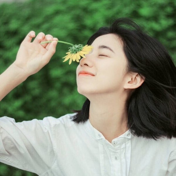 經(jīng)典心情說說很現(xiàn)實(shí)的說說 所有的相遇，都是久別重逢