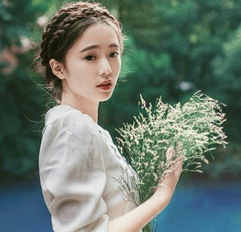 2021最扎心的傷感說說  付出過的真心，是讓人作嘔的笑話